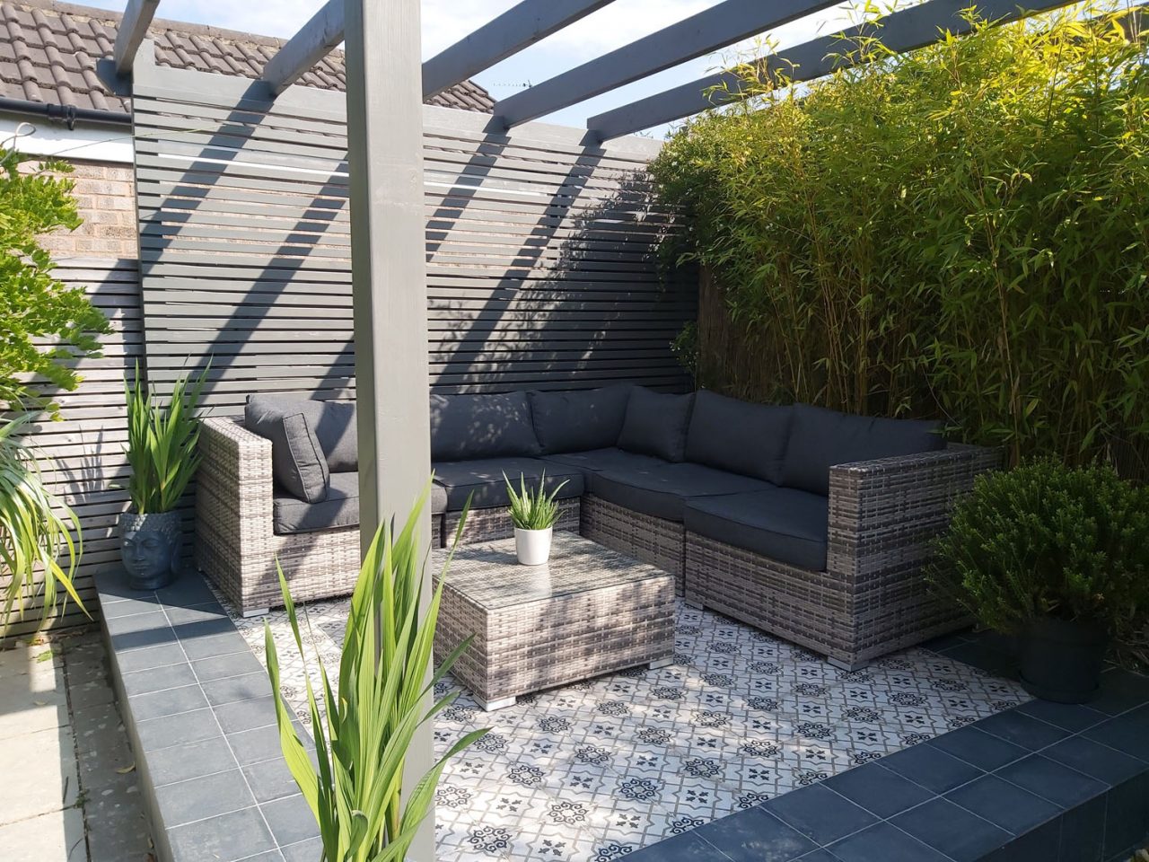 Finished Pergola Seating Area-1 Finished Pergola Seating Area-1
